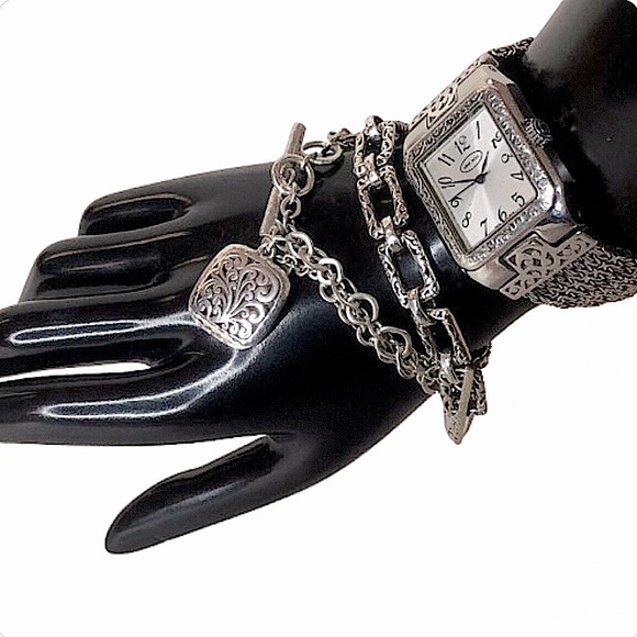 LOIS HILL JEWELRY